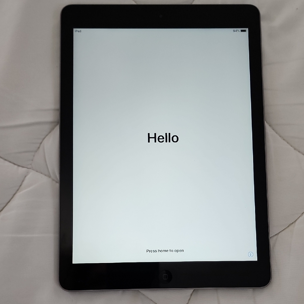 Apple iPad - Black